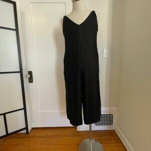 UNIQLO Late 2010s Women's Small Black Romper/Jumpsuit/Siren Suit